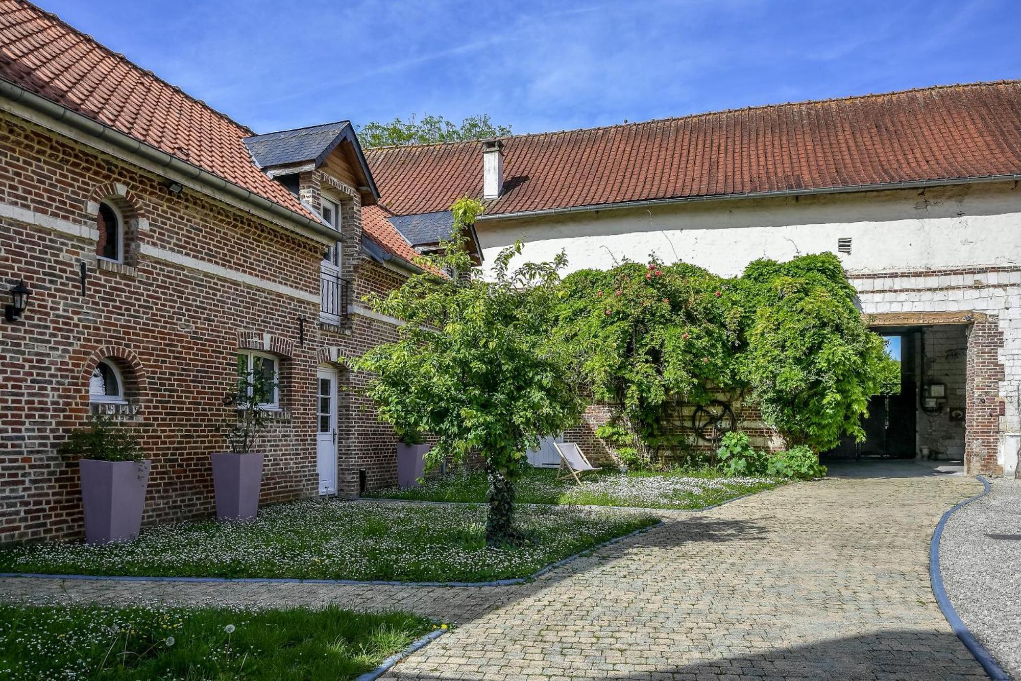 Saint-Riquier Le Relais Du Beffroi & Spa מראה חיצוני תמונה